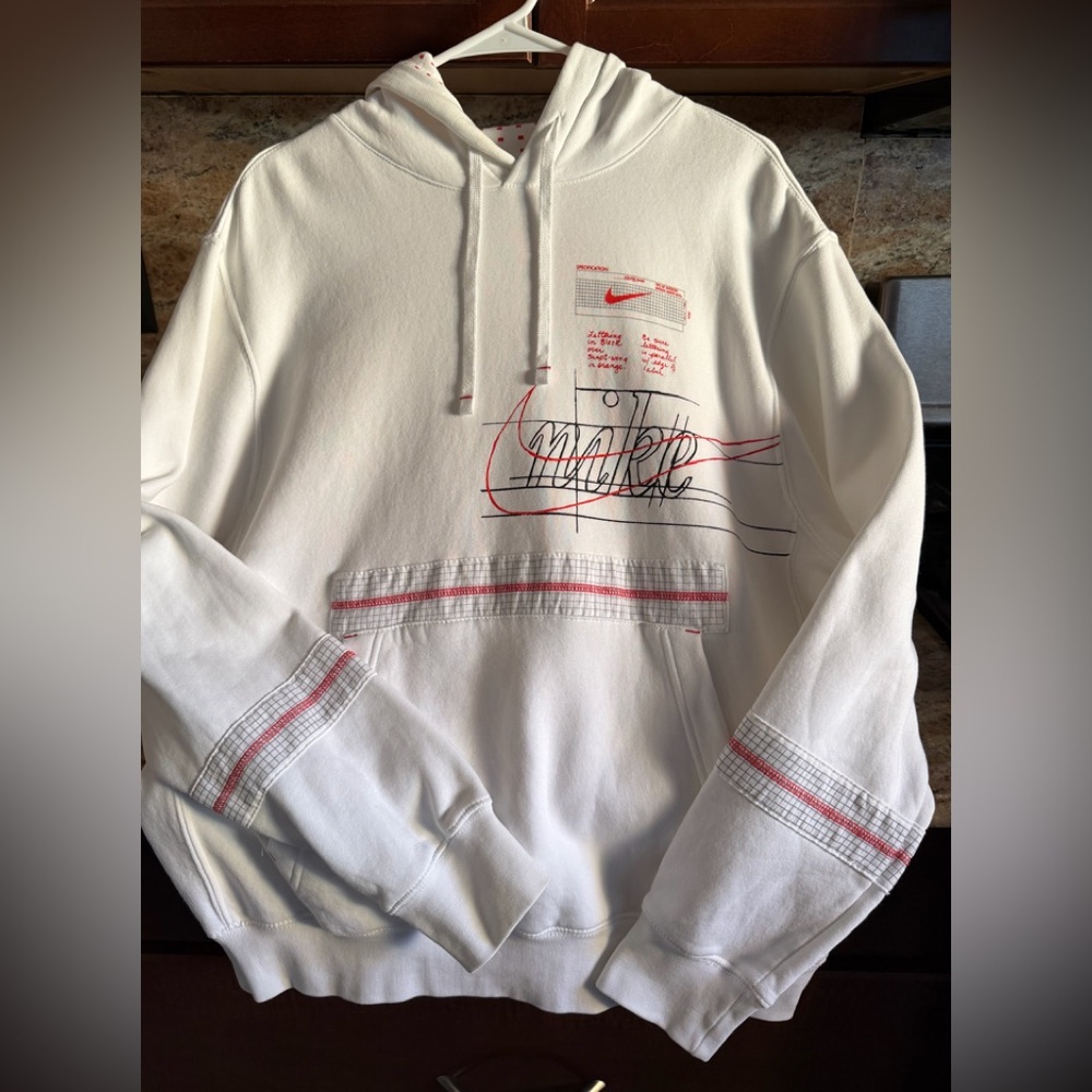 NEW with tags, Vintage Nike Graphic Swoosh Hoodie